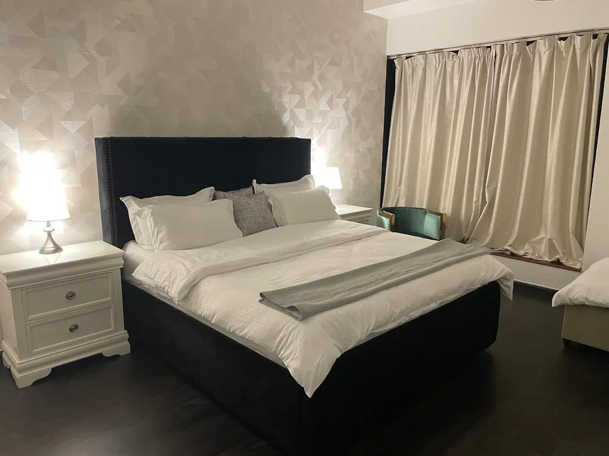 Usmans 1 Bedroom 4 Beds Jbr Huge Sea View 120 Sqm 2 Balconies Dubai Lejlighed
